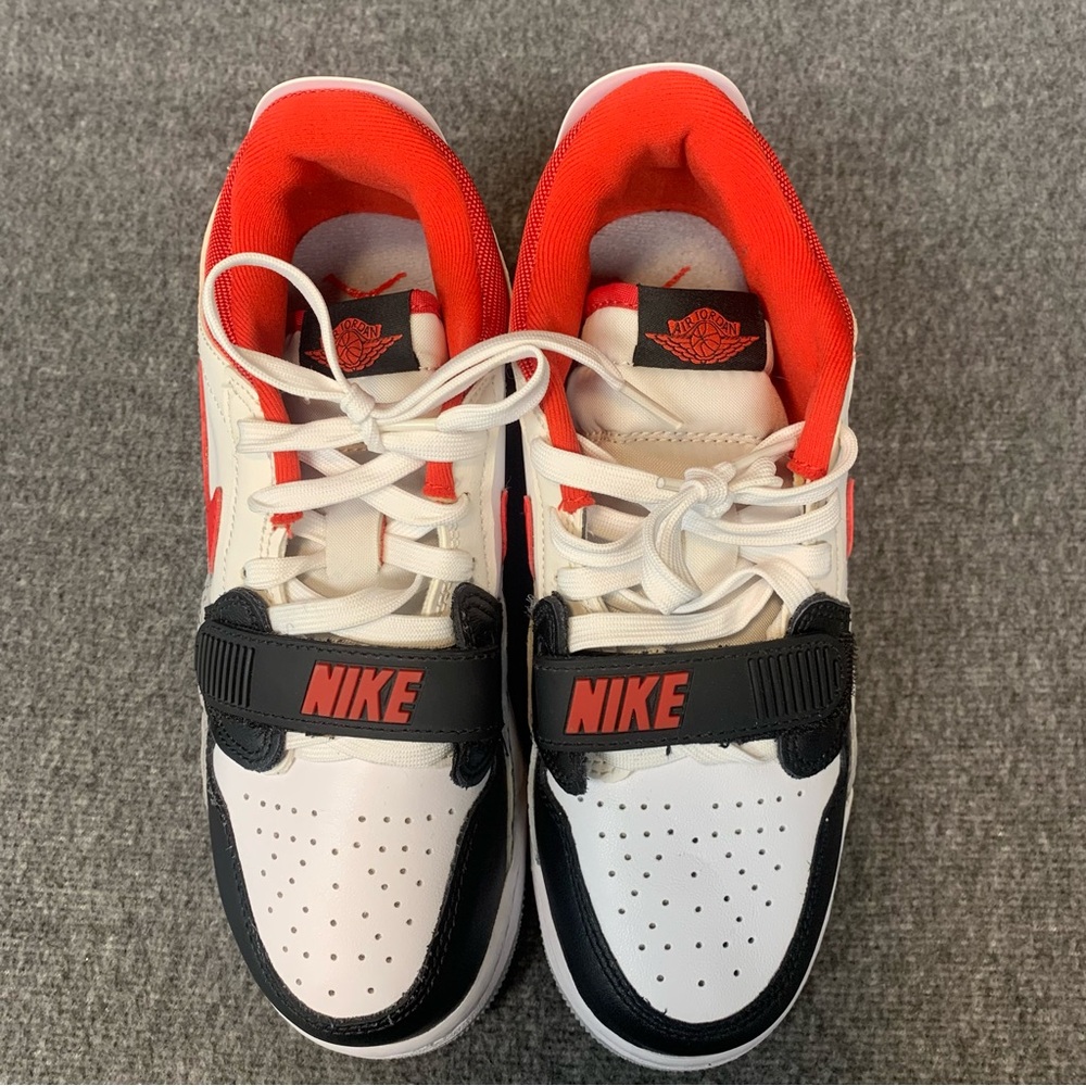 Nike Boys Jordan Legacy 312 Low GS 'Fire Red' 5.5Y - Picture 2 of 11